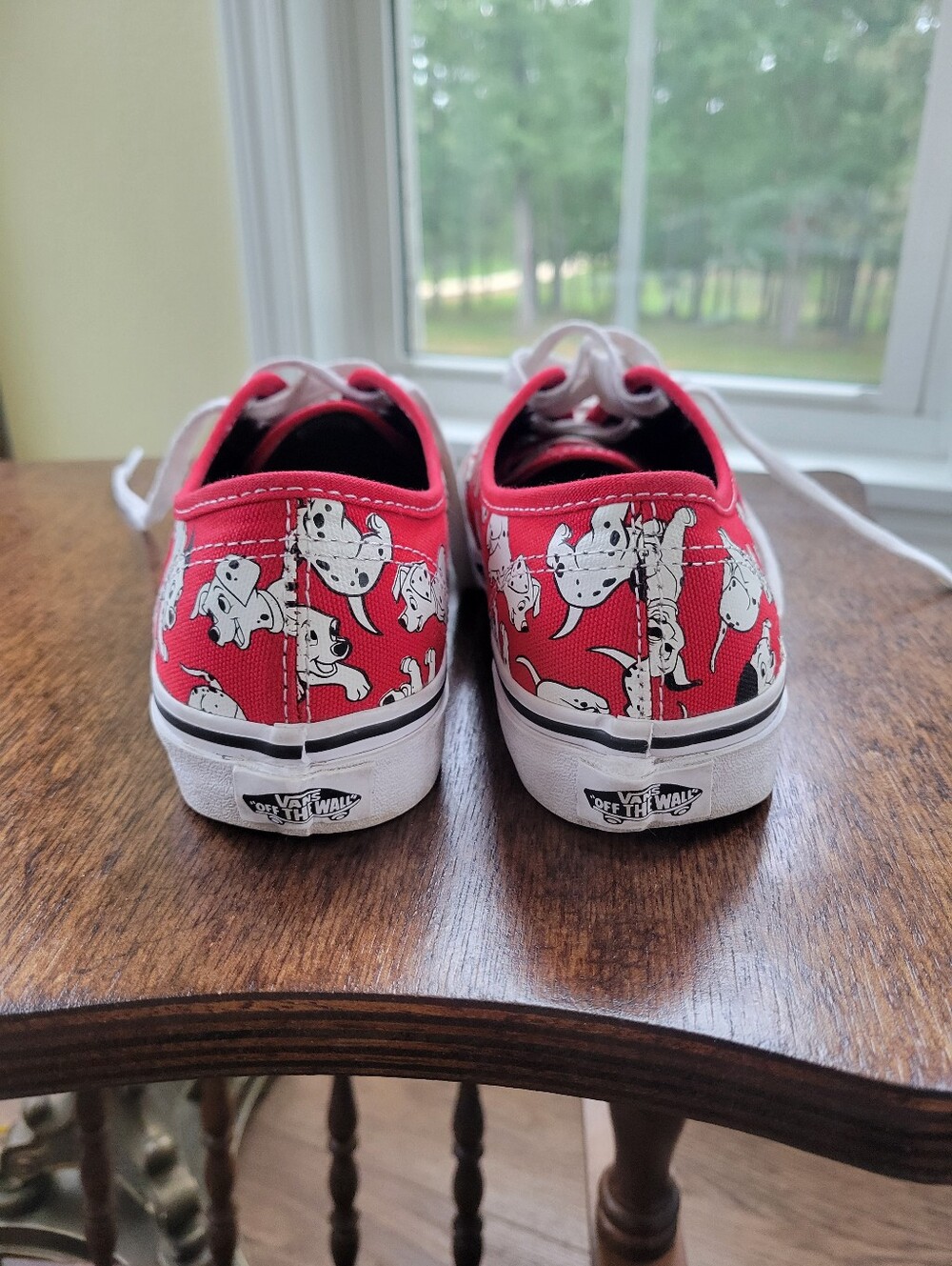 Vans Disney 101 Dalmatians Print Canvas Sneakers - Picture 4 of 11